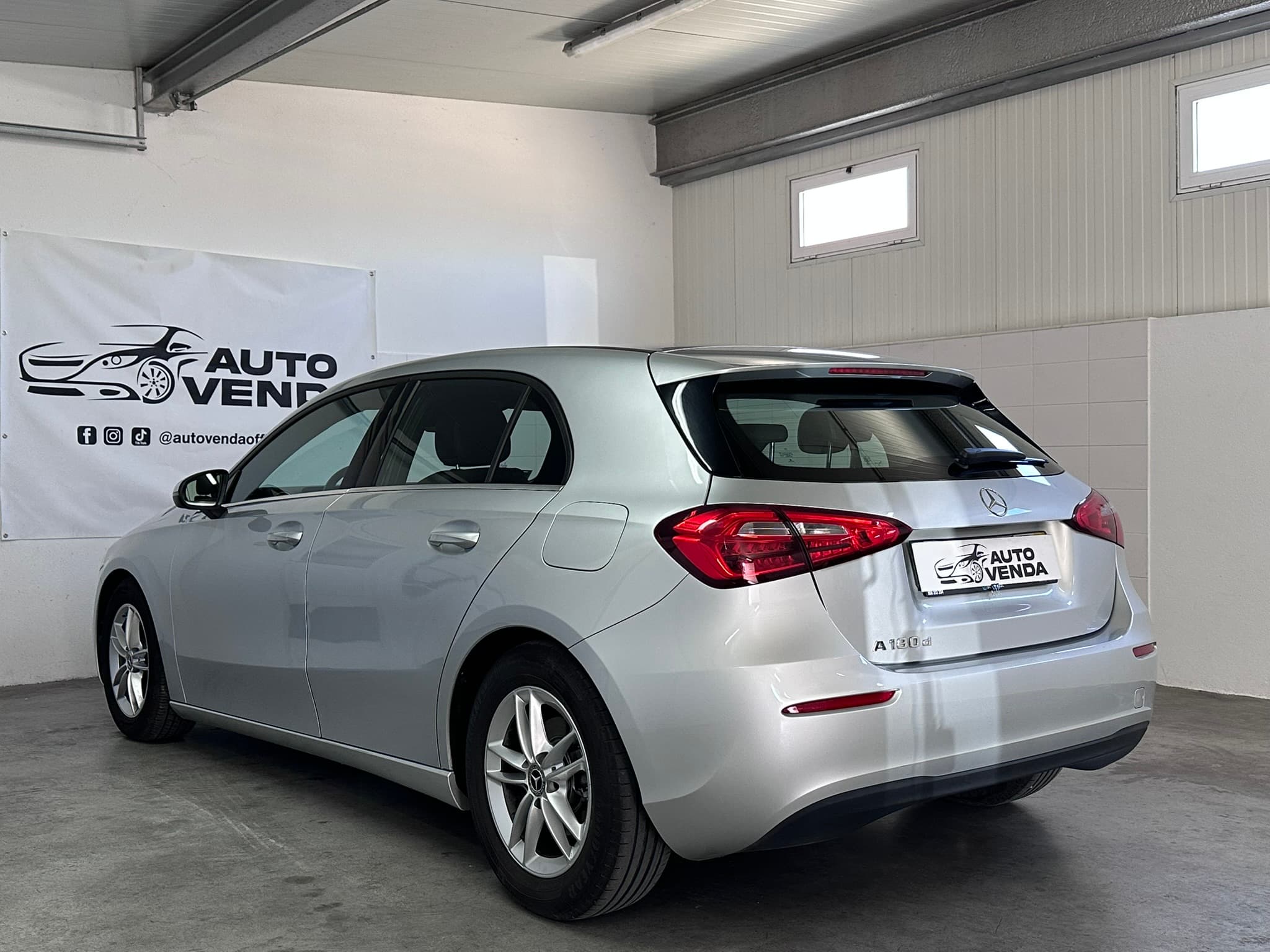 Mercedes-Benz A 180 d Business Solutions Aut